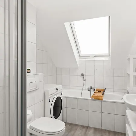 Pakito Zentrum - Workstation - Stilvoll & Komfortabel - Parkplatz Kassel