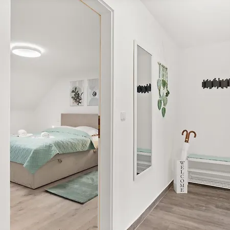 Pakito Zentrum - Workstation - Stilvoll & Komfortabel - Parkplatz Appartement *