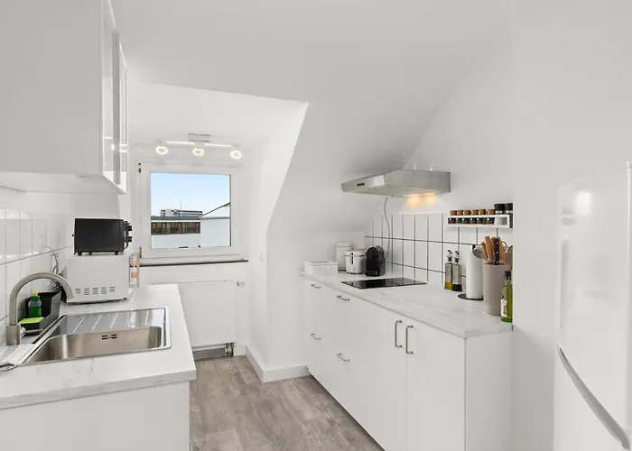 Pakito Zentrum - Workstation - Stilvoll & Komfortabel - Parkplatz Kassel